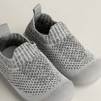 MiniWalk -On Nuage Moucheté – Confort Doux, Facile à Enfiler