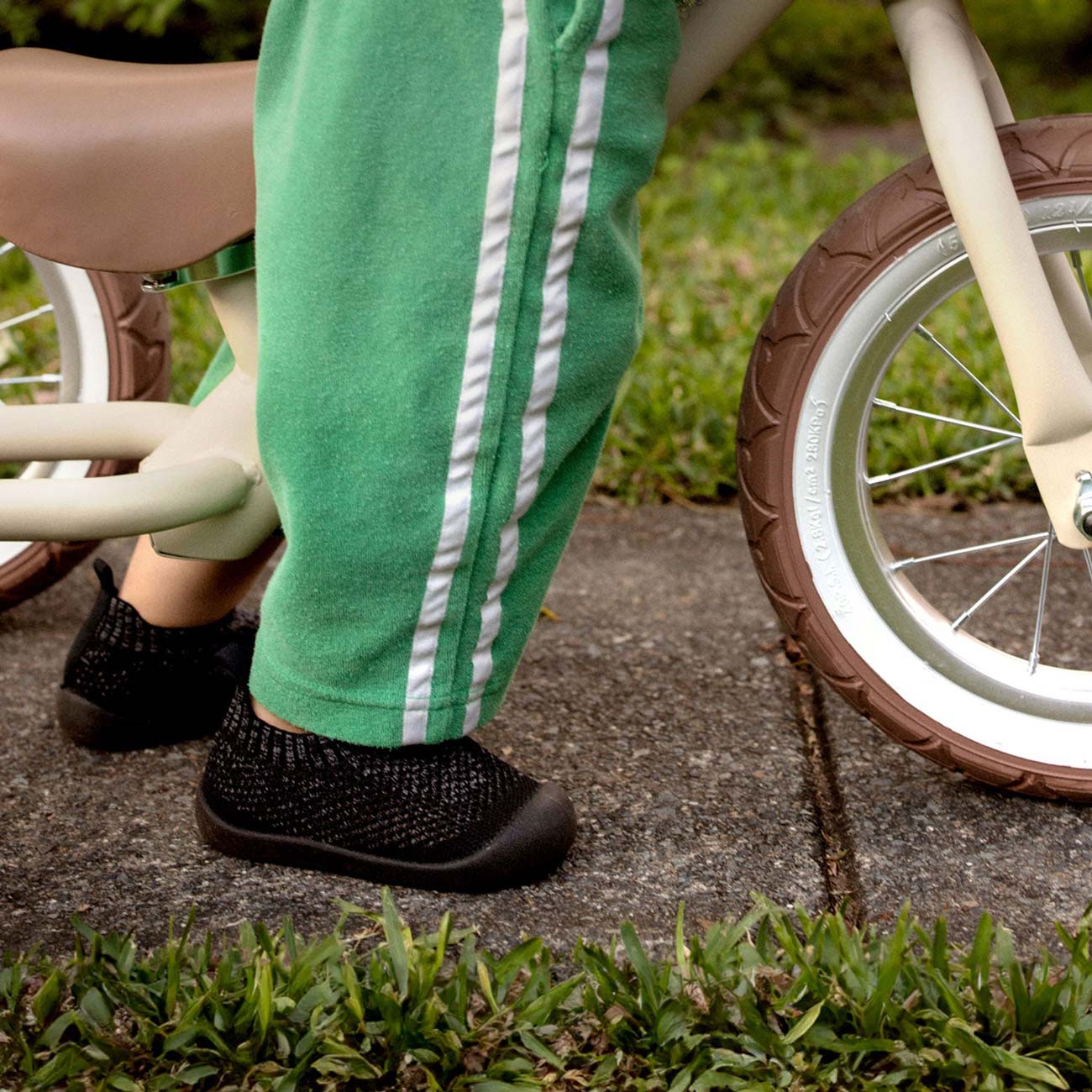MiniWalk Baskets à enfiler en noir moucheté