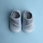MiniWalk Canetons bleu ciel avec des sangles Velcro faciles