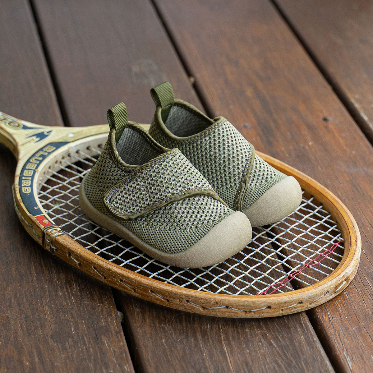 Canetons olive à fermeture Velcro